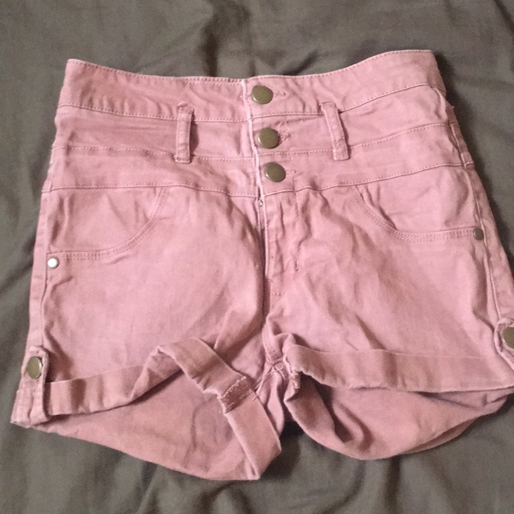 Pink jean refuge shorts 15$ - Picture 1 of 3